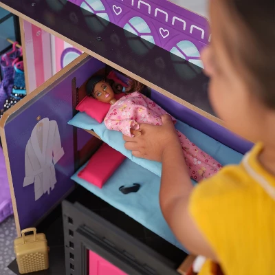 KidKraft 2-in-1 Wooden Hotel & Waterslide Dollhouse 12 KidKraft 2-in-1 Wooden Hotel & Waterslide Dollhouse - Image 10