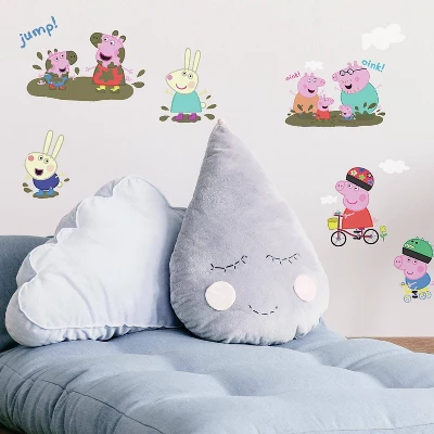 RoomMates Peppa Pig Peel And Stick Wall Decals 4 Sheets 4 RoomMates Peppa Pig Peel And Stick Wall Decals 4 Sheets - Image 2