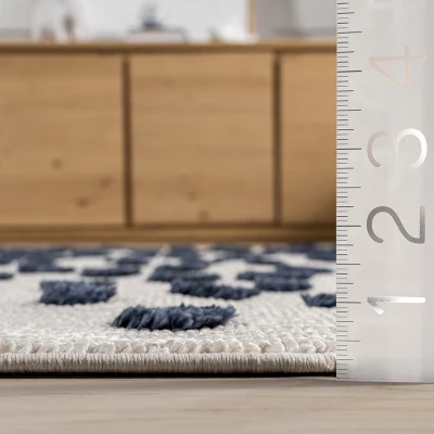 NuLOOM Alena Starry Night High-Low Kids Tasseled Area Rug 4 NuLOOM Alena Starry Night High-Low Kids Tasseled Area Rug - Image 2